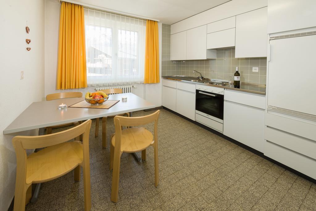 Postgebaeude Apartment Grachen Ngoại thất bức ảnh