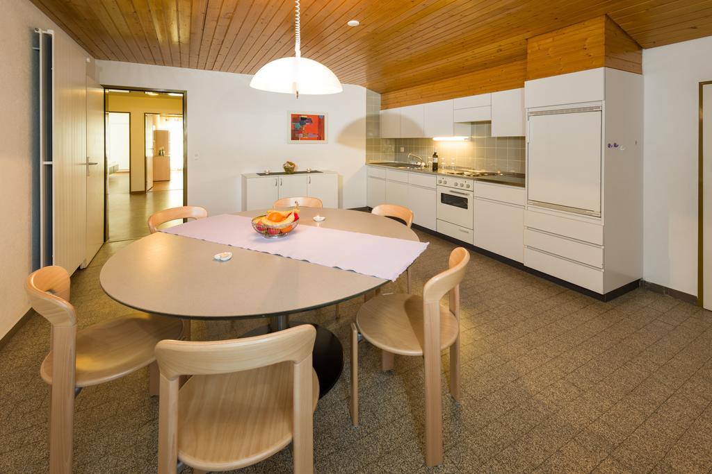 Postgebaeude Apartment Grachen Ngoại thất bức ảnh