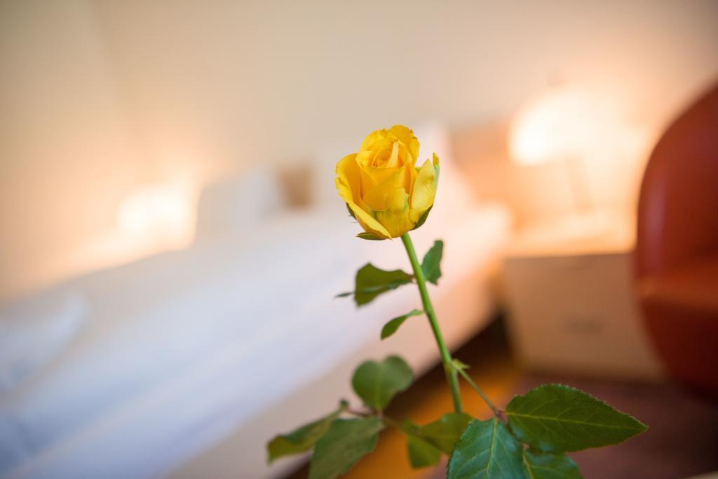 Postgebaeude Apartment Grachen Ngoại thất bức ảnh